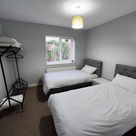 Harmony In Bicester Villa Eksteriør billede