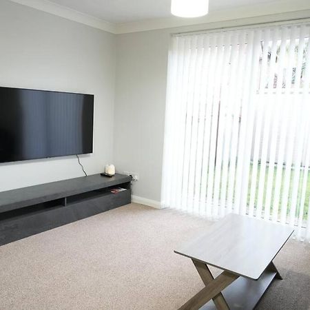 Harmony In Bicester Villa Eksteriør billede